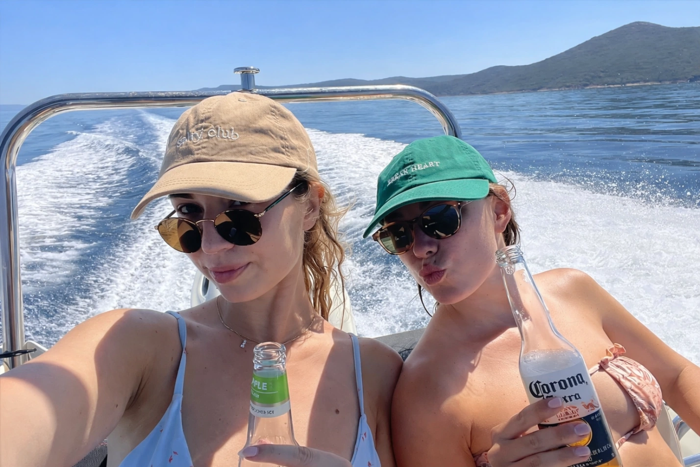 Plovidba između Hvara i Brača