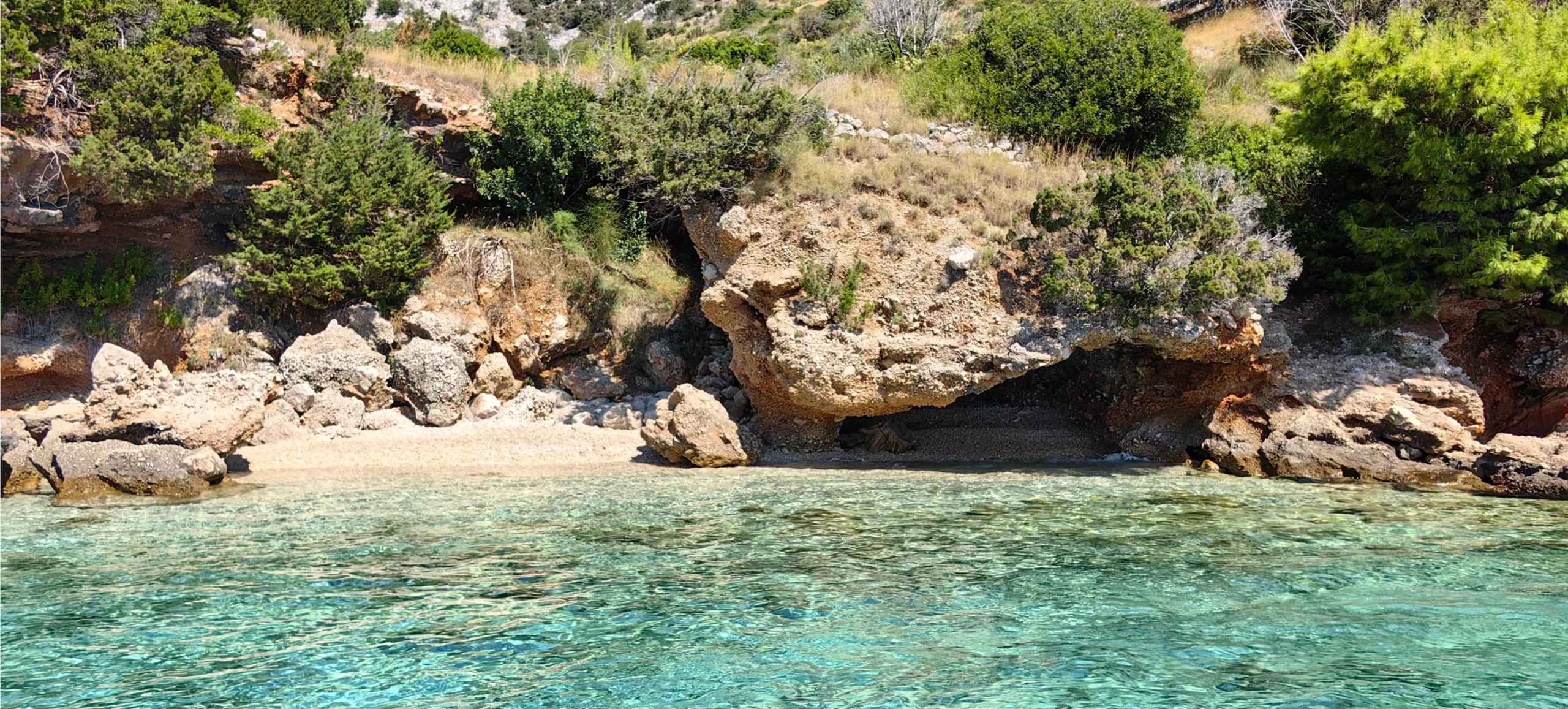 Hidden bay on the island of Brač