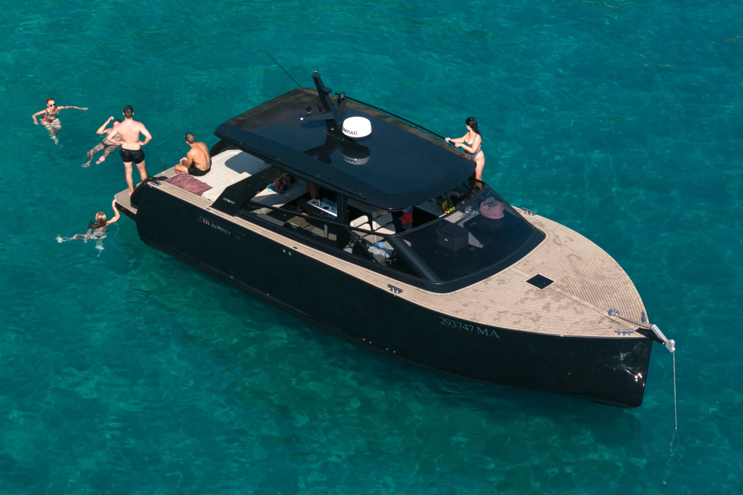 Colnago 38 OPEN Palladium rent a boat