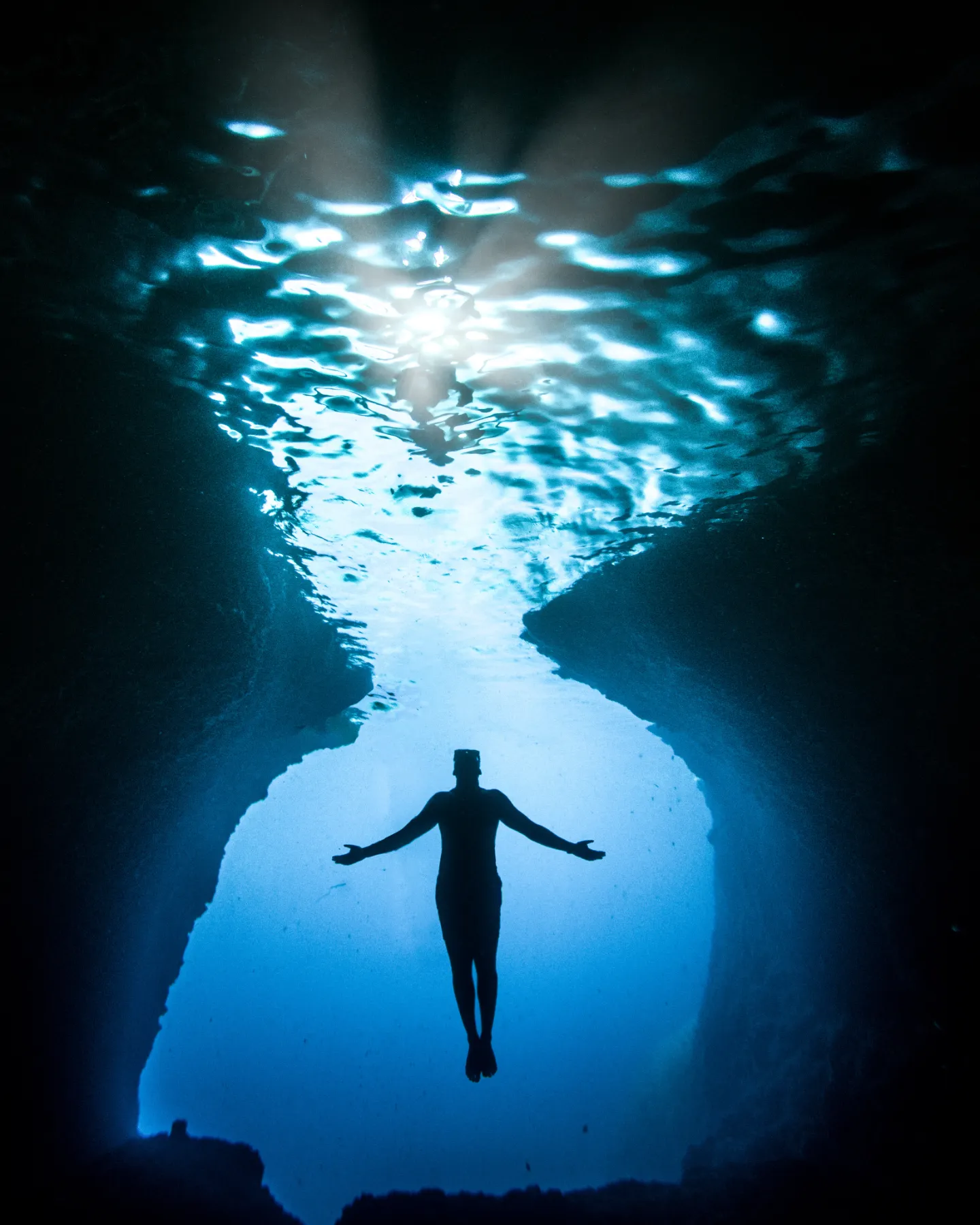 Mala modra špilja – hero fotografija grupnog izleta brodom.