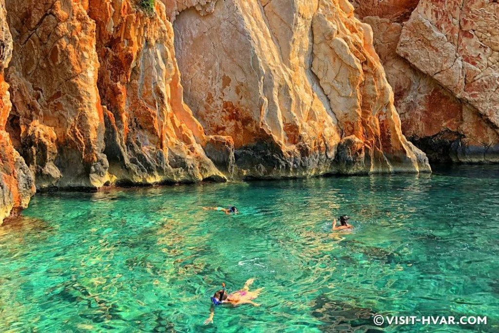 Red Rocks, island Hvar – 4 Island Private Tour