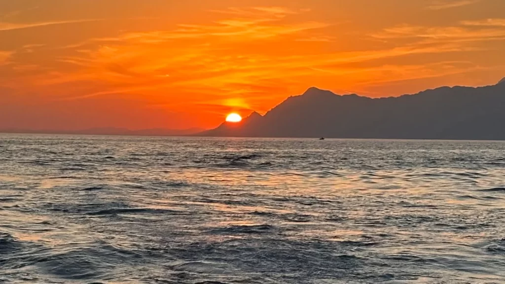 Sunset speedboat tour from Makarska with a swim stop on Brač