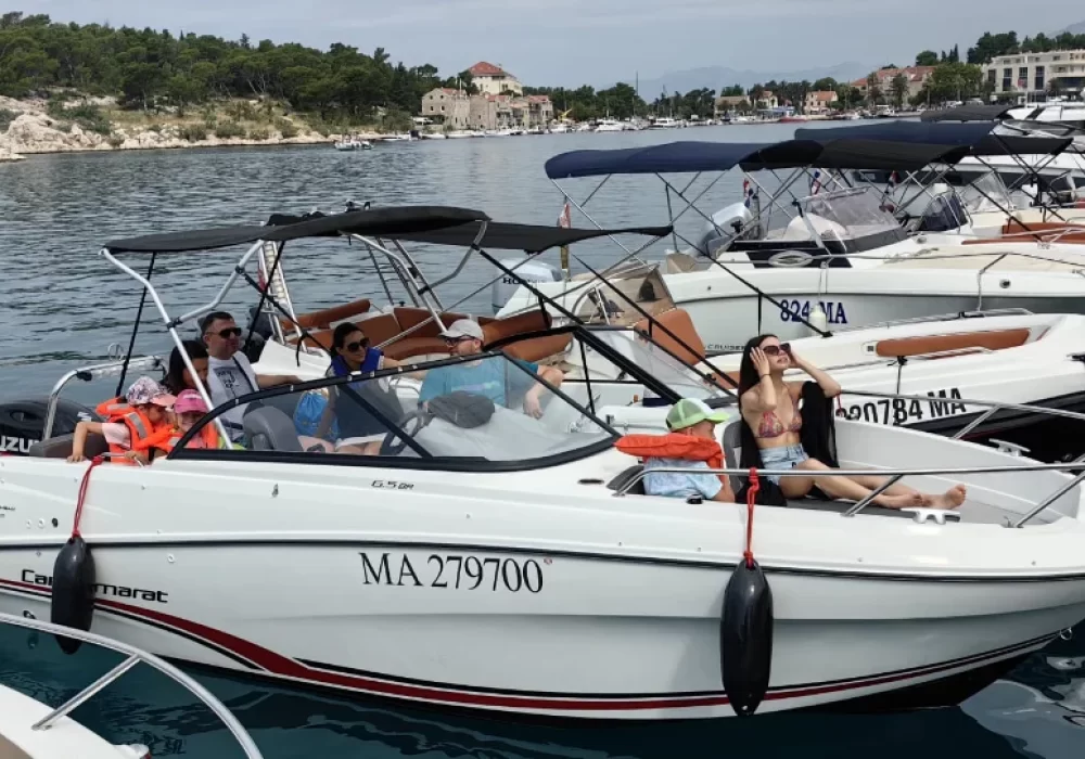 Palladium Rent A Boat Makarska