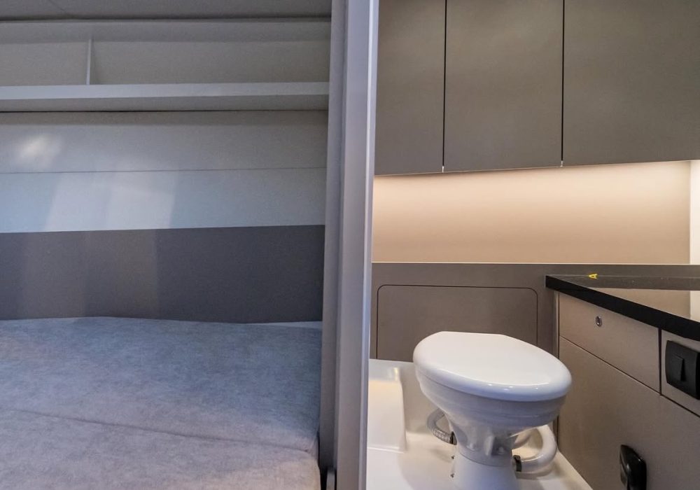 Colnago 38 OPEN interior Palladium rent a boat Makarska