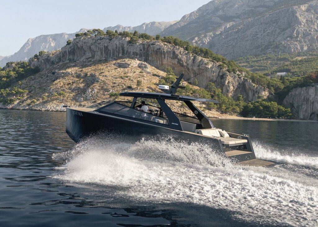Luxury Colnago 38 OPEN speedboat cruising along Makarska Riviera — available for rent from Makarska, Brela, Tučepi, Podgora, Bol, Hvar Town, Jelsa, Omiš and Split.